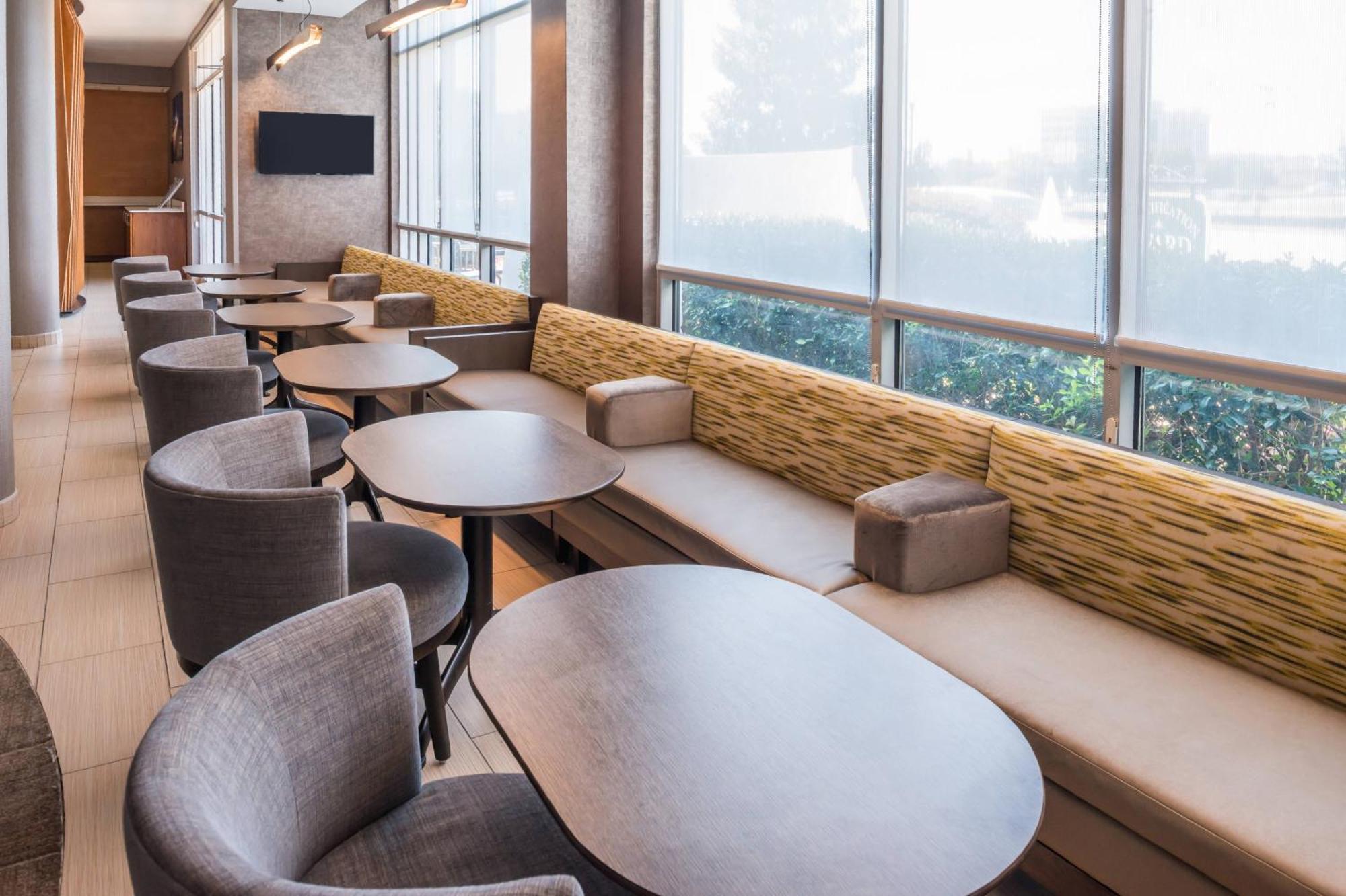 Springhill Suites By Marriott Huntsville Downtown מראה חיצוני תמונה
